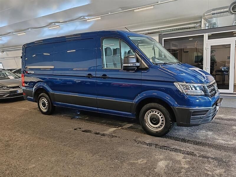 Käytetty VW Crafter 140 HP (102 kW) 2021 Sininen Van