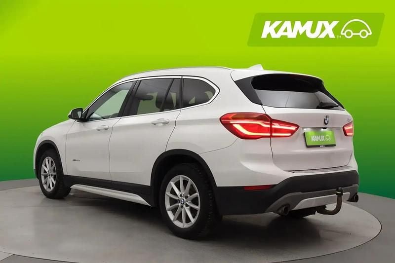 Käytetty BMW X1 Comfort Edition 190 HP (139 kW) 2016 Valkoinen Katumaasturi