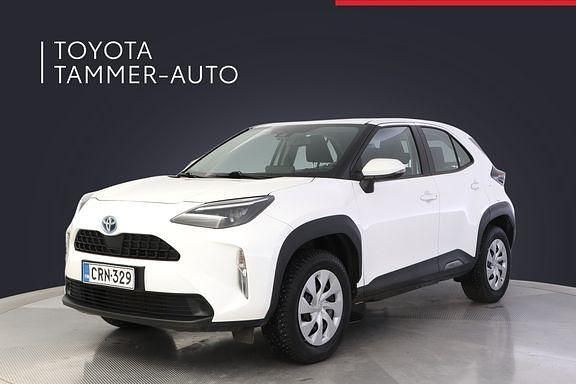 040 valkoinen Käytetty 2023 Toyota Yaris Cross Business Edition Katumaasturi | 24 880 € (Supertarjous) - Kuva 1/4