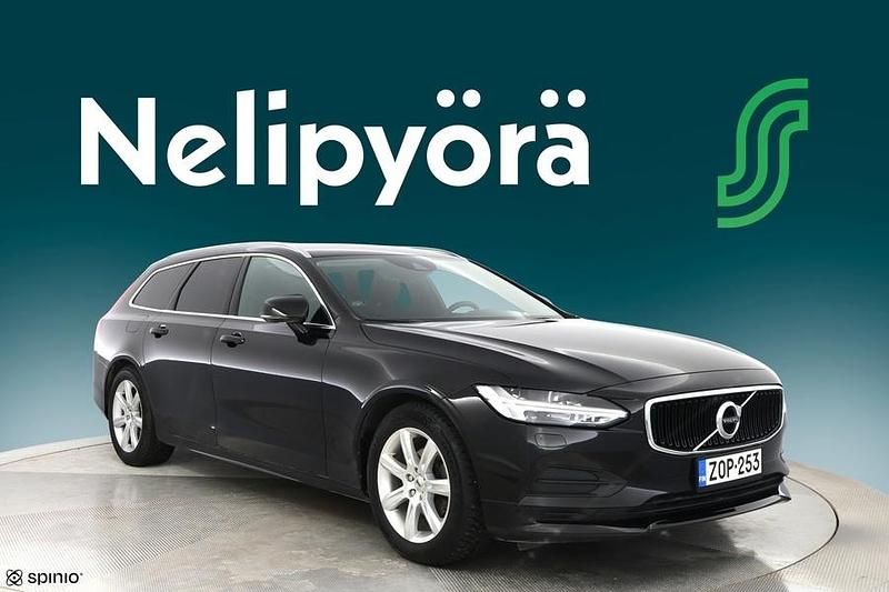 Käytetty Volvo V90 Momentum 150 HP (110 kW) 2018 Farmari