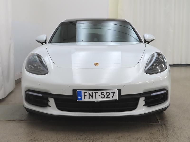 Käytetty Porsche Panamera Sport Turismo 462 HP (339 kW) 2017 Valkoinen Farmari