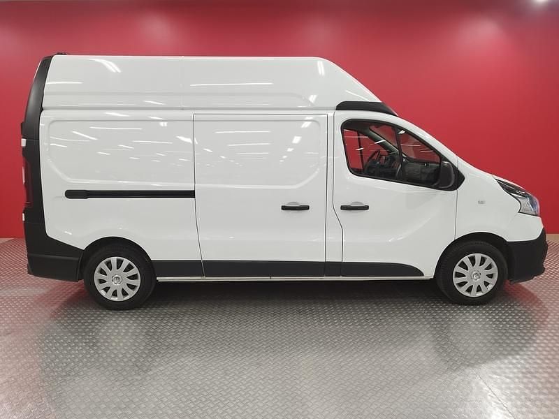 Käytetty Renault Trafic 125 HP (91 kW) 2018 Tila-auto