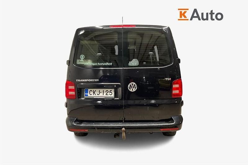 Käytetty VW T6 150 HP (110 kW) 2016 Musta Van