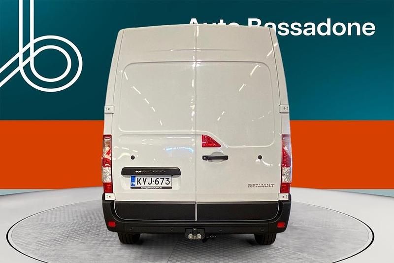 Käytetty Renault Master 150 HP (110 kW) 2023 Van