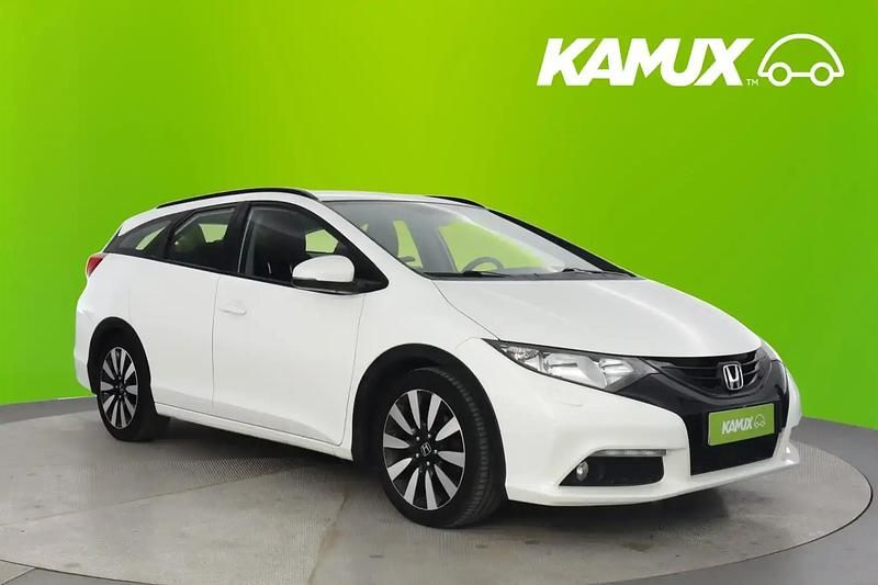 Valkoinen Käytetty 2014 Honda Civic Sport Farmari | 13 890 € (Perustarjous) - Kuva 1/4