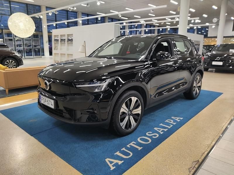 Käytetty 2023 Volvo XC40 Plus Katumaasturi | 34 900 € (Perustarjous) - Kuva 1/4