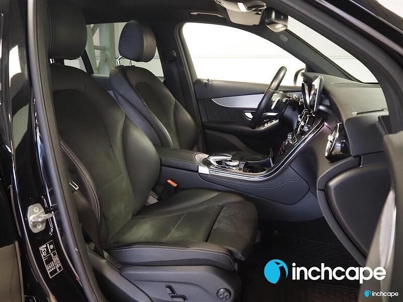 Käytetty Mercedes GLC350 Business 211 HP (155 kW) 2017 Katumaasturi