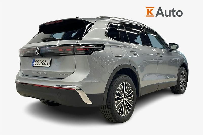 Uusi VW Tiguan Elegance 201 HP (147 kW) 2025 Harmaa Katumaasturi