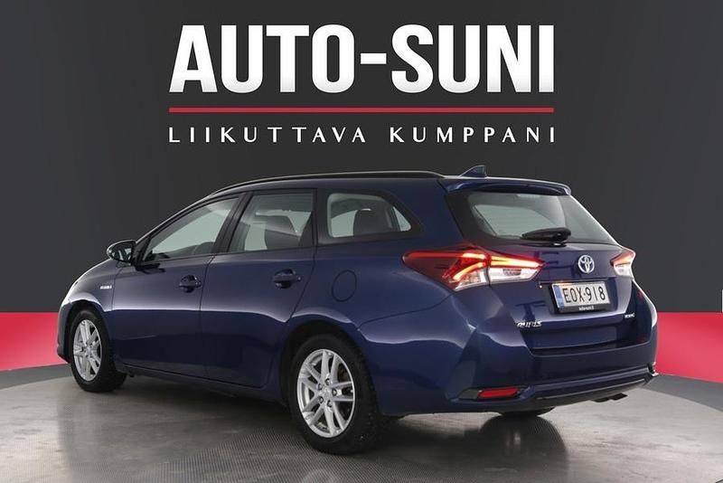 Käytetty Toyota Auris Touring Sports Edition 99 HP (72 kW) 2018 Sininen Farmari