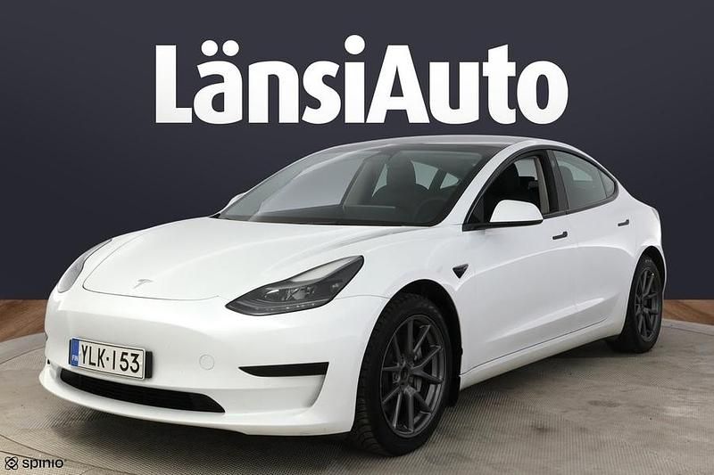 Käytetty Tesla Model 3 Standard Range Plus 208 kW (283 HP) 2021 Sedan