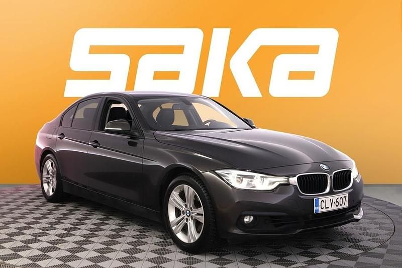 Käytetty BMW 330 258 HP (189 kW) 2016 Sedan