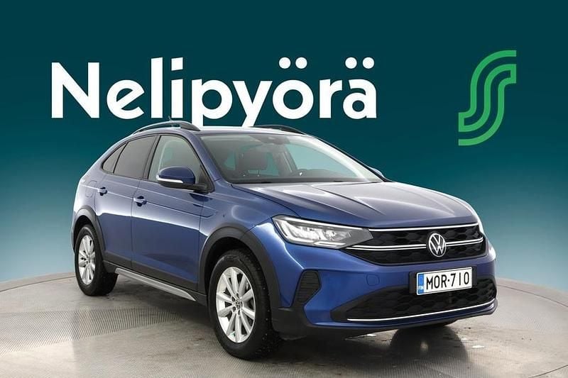 Käytetty VW Taigo Business 110 HP (80 kW) 2023 Sininen Katumaasturi