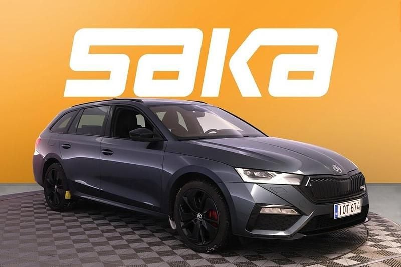 Käytetty Skoda Octavia RS 245 HP (180 kW) 2022 Farmari