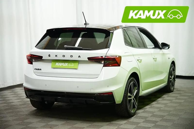 Käytetty Skoda Fabia Monte Carlo 150 HP (110 kW) 2023 Valkoinen Sedan
