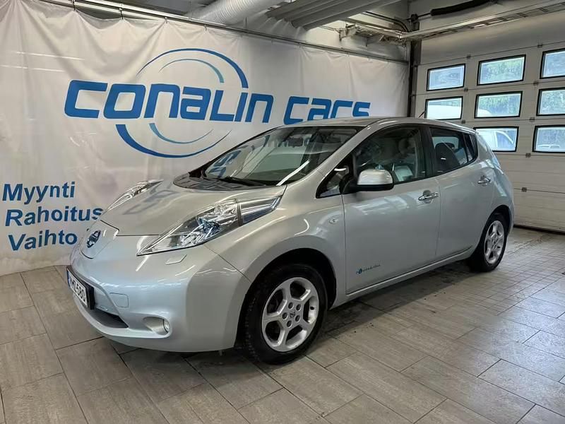 Käytetty Nissan Leaf 2013 Viistoperä