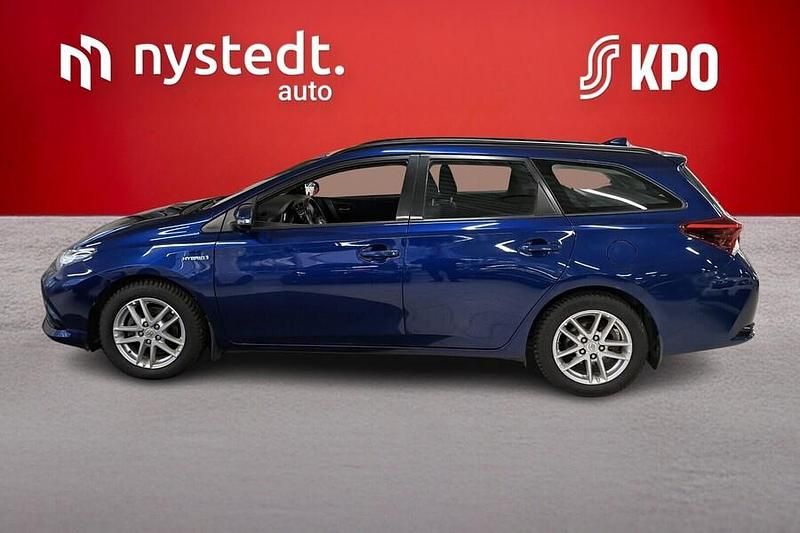 Käytetty Toyota Auris Touring Sports Edition 99 HP (72 kW) 2017 Sininen Farmari