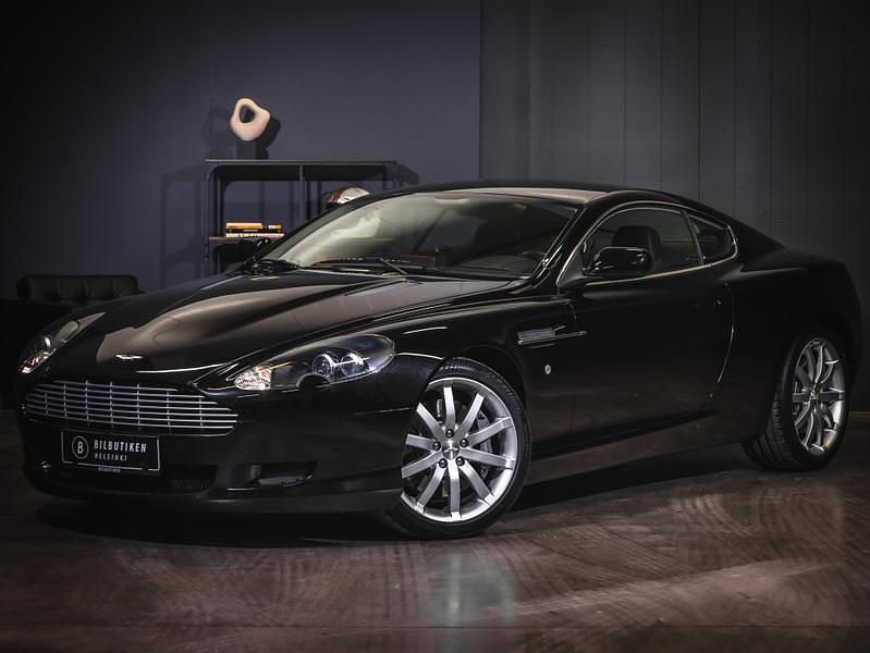 Käytetty 2005 Aston Martin DB9 Coupe - kaksiovinen | 83 900 € - Kuva 1/4