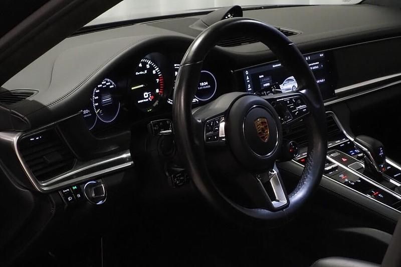 Käytetty Porsche Panamera Turbo S Sport 2020 Sedan