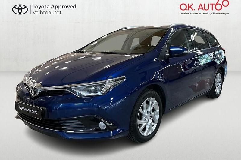 Sininen Käytetty 2015 Toyota Auris Touring Sports Active Farmari | 13 490 € (Perustarjous) - Kuva 1/4