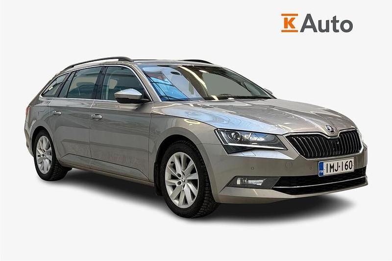 Ruskea Käytetty 2016 Skoda Superb Ambition Farmari | 17 400 € (Perustarjous) - Kuva 1/3