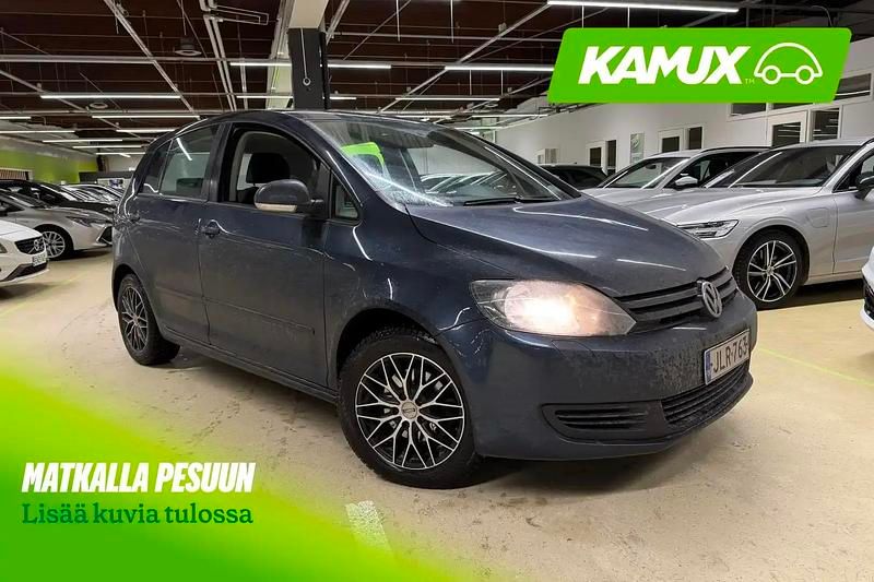 Käytetty VW Golf VII Comfortline 122 HP (89 kW) 2012 Sininen Farmari