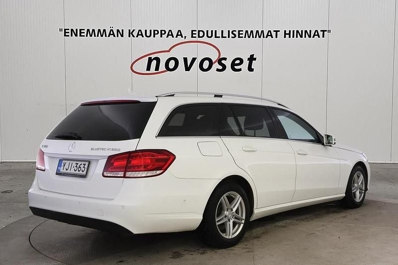 Käytetty Mercedes E300 204 HP (150 kW) 2014 Valkoinen Farmari
