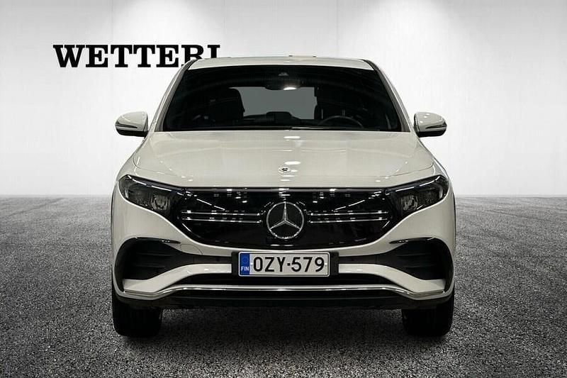Käytetty Mercedes EQA300 Business 167 kW (228 HP) 2022 Valkoinen Katumaasturi