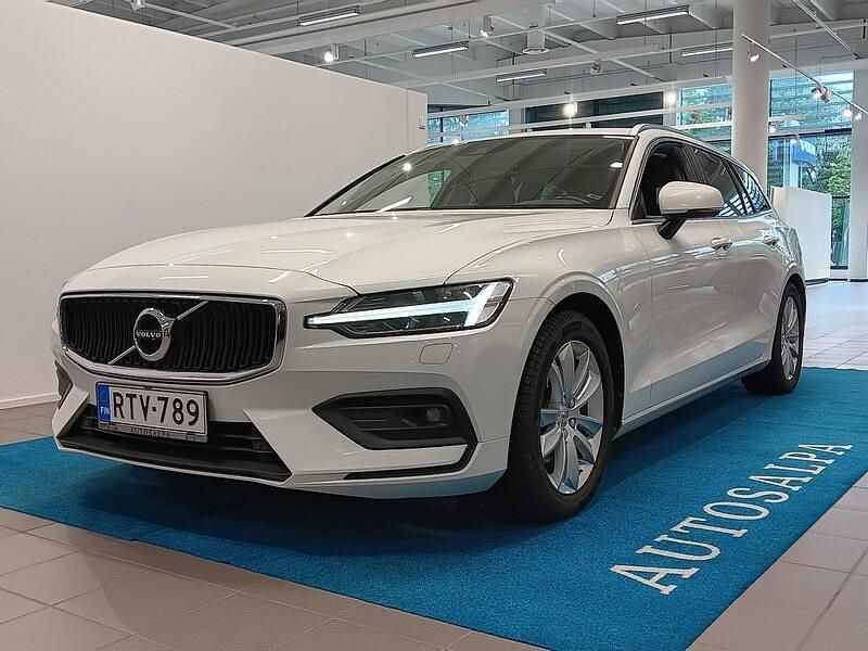 Käytetty 2019 Volvo V60 Momentum Farmari | 27 900 € (Kallis) - Kuva 1/4