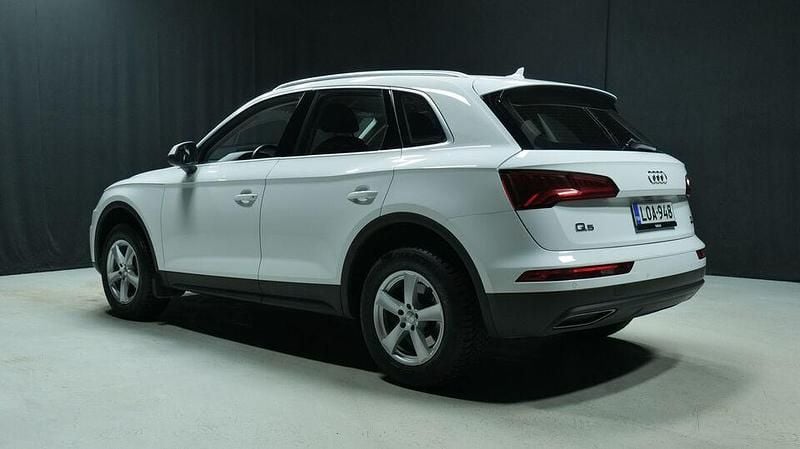 Käytetty Audi Q5 Business 163 HP (119 kW) 2017 Katumaasturi
