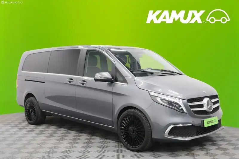 Harmaa Käytetty 2021 Mercedes V250 Avantgarde Tila-auto | 67 800 € (Hieman kallis) - Kuva 1/4