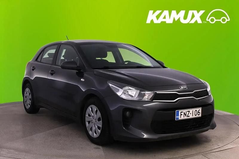 Käytetty Kia Rio LX 120 HP (88 kW) 2019 Hopea / harmaa Sedan