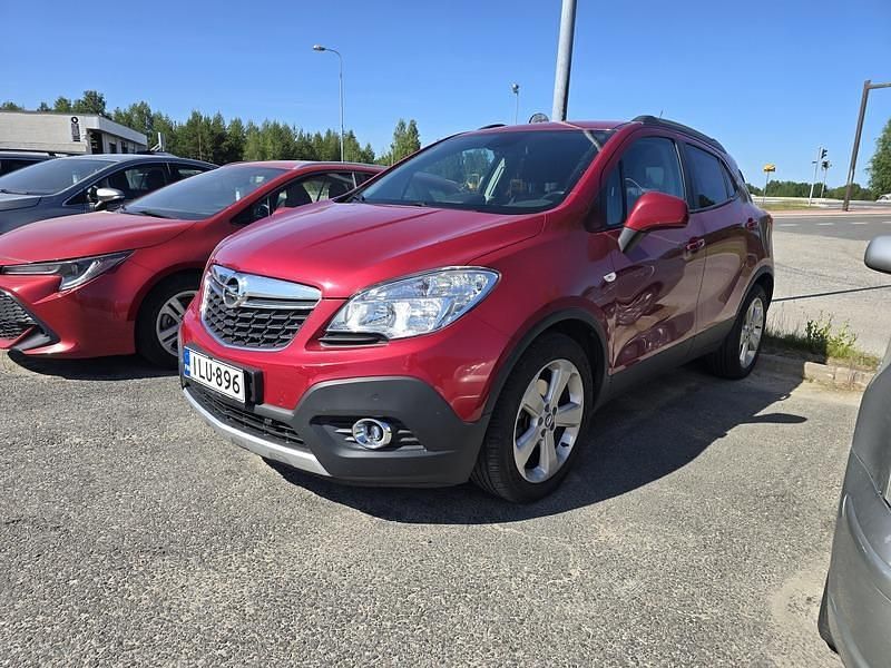 Punainen Käytetty 2014 Opel Mokka Enjoy Katumaasturi | 10 990 € - Kuva 1/4