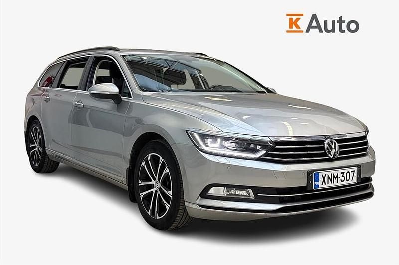 Harmaa Käytetty 2016 VW Passat Comfortline Farmari | 15 150 € (Perustarjous) - Kuva 1/4
