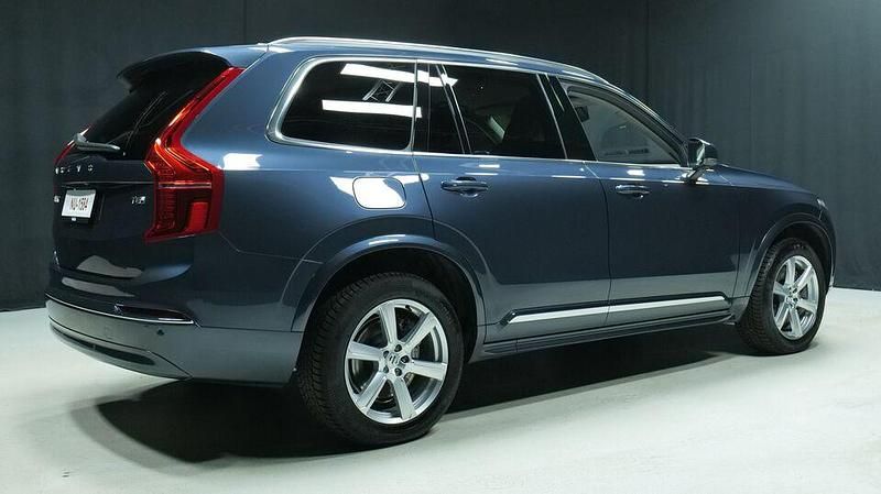 Käytetty Volvo XC90 Performance 456 HP (335 kW) 2025 Katumaasturi