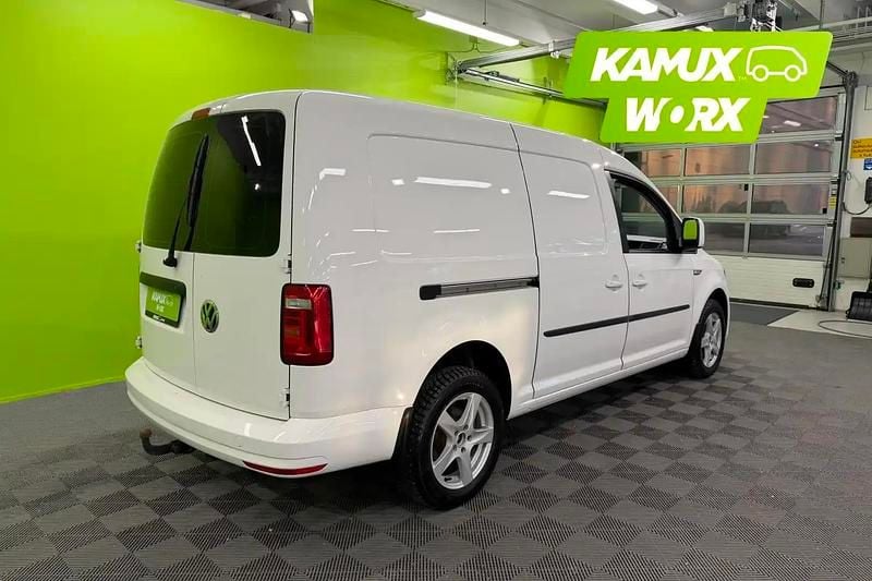 Käytetty VW Caddy Maxi 122 HP (89 kW) 2017 Valkoinen Tila-auto