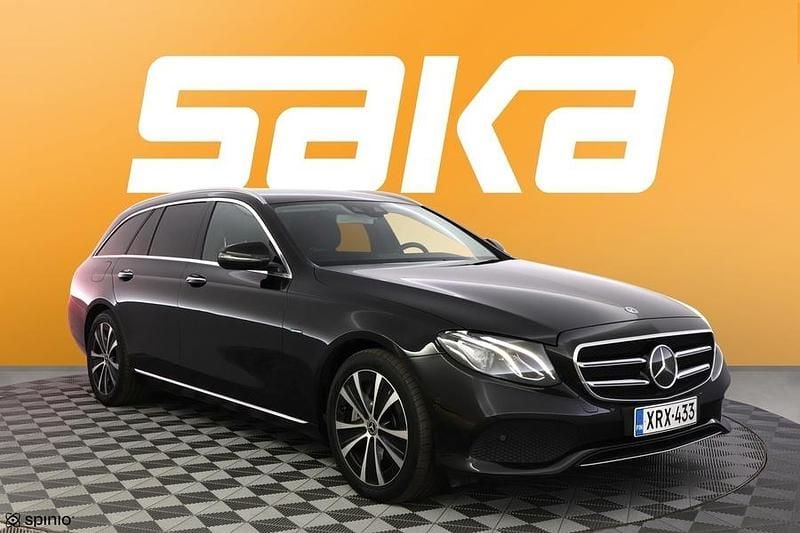 Käytetty 2020 Mercedes E300 Business Farmari | 20 900 € (Supertarjous) - Kuva 1/3
