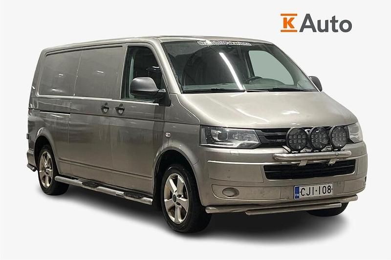 Ruskea Käytetty 2014 VW T5 Van | 14 900 € (Perustarjous) - Kuva 1/3