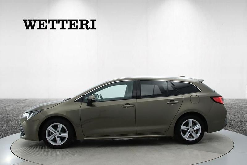 Käytetty Toyota Corolla Edition 122 HP (89 kW) 2023 Farmari