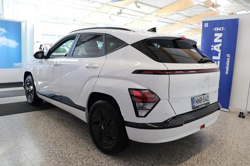 Käytetty Hyundai Kona Style 160 kW (218 HP) 2025 Valkoinen Katumaasturi