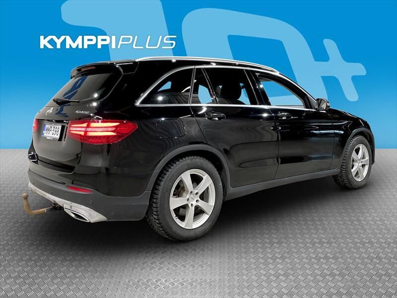 Käytetty Mercedes GLC250 Business 204 HP (150 kW) 2016 Katumaasturi