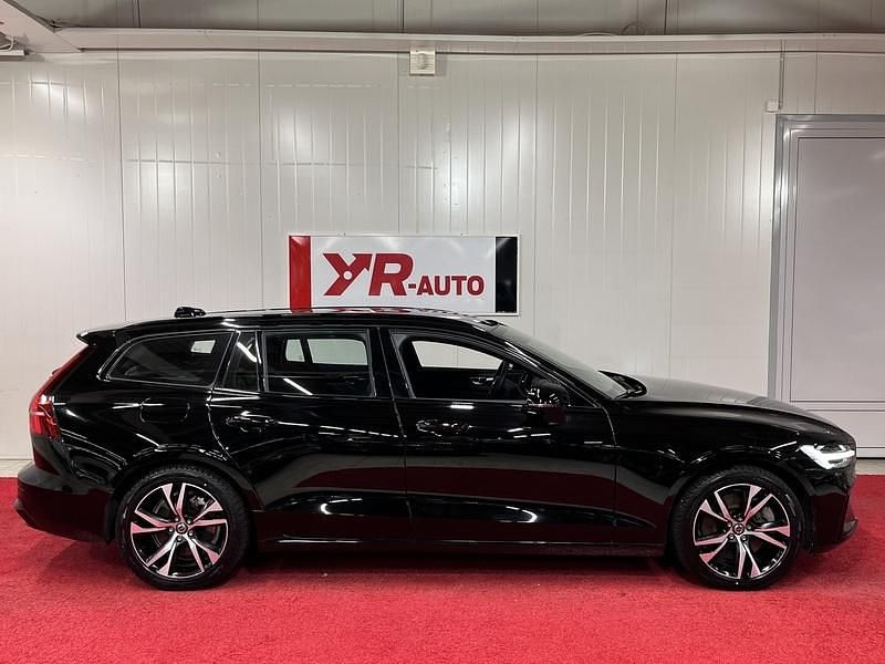 Käytetty Volvo V60 Performance 456 HP (335 kW) 2023 Farmari