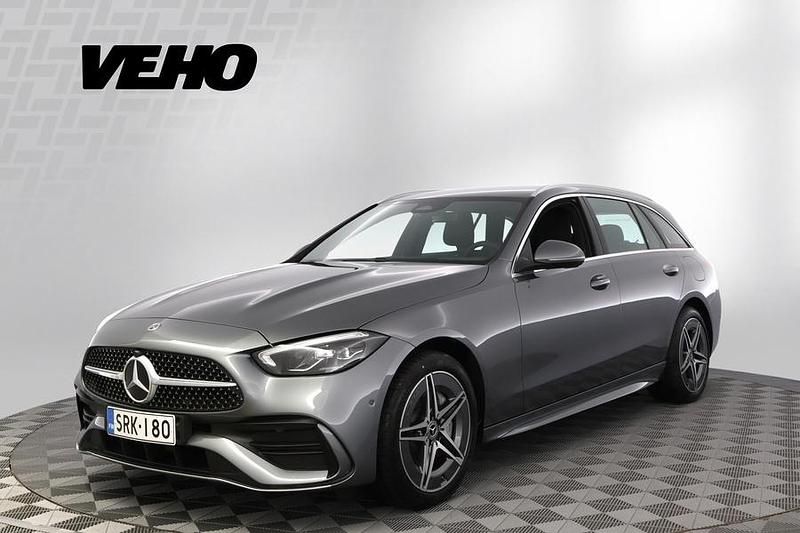 Käytetty Mercedes C300e Business 204 HP (150 kW) 2025 Harmaa Farmari