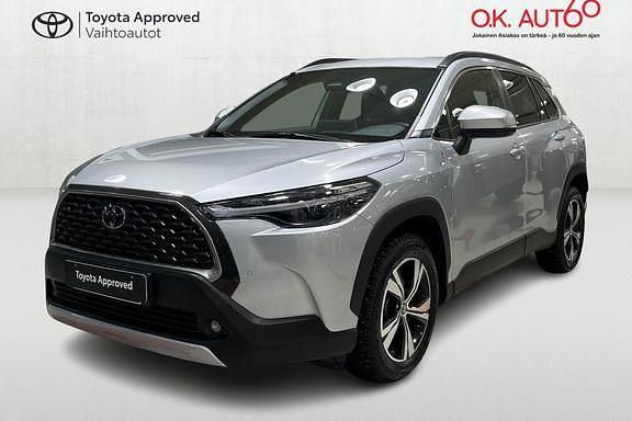 Käytetty Toyota Corolla Cross Edition 140 HP (102 kW) 2024 1l0 Katumaasturi