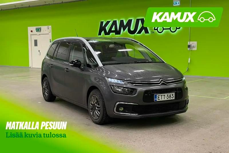Hopea / harmaa Käytetty 2021 Citroën C4 SpaceTourer Shine Tila-auto | 19 900 € - Kuva 1/4