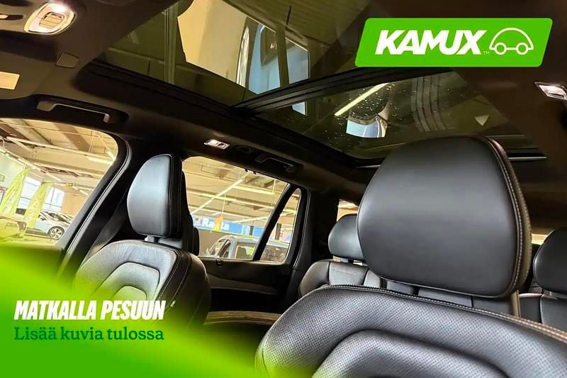 Käytetty Volvo XC90 R-Design 320 HP (235 kW) 2016 Hopea / harmaa Katumaasturi