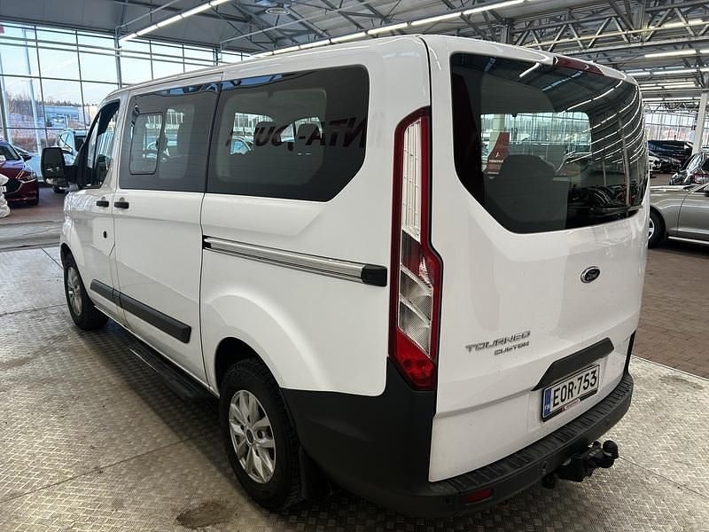 Käytetty Ford Tourneo Trend 131 HP (96 kW) 2017 Tila-auto