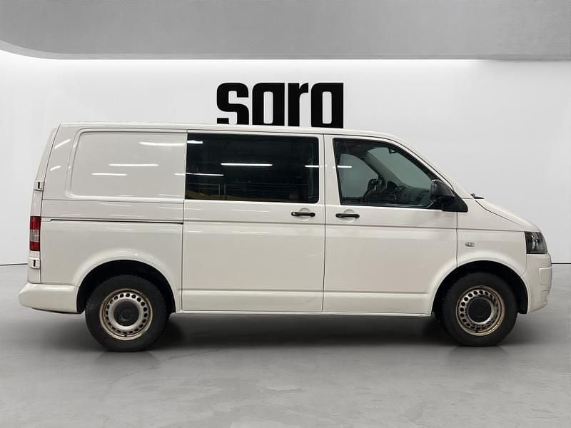 Käytetty VW T5 84 HP (61 kW) 2010 Van