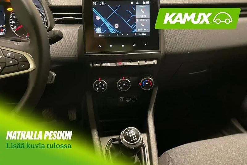 Käytetty Renault Clio V Equilibre 91 HP (66 kW) 2023 Valkoinen Sedan