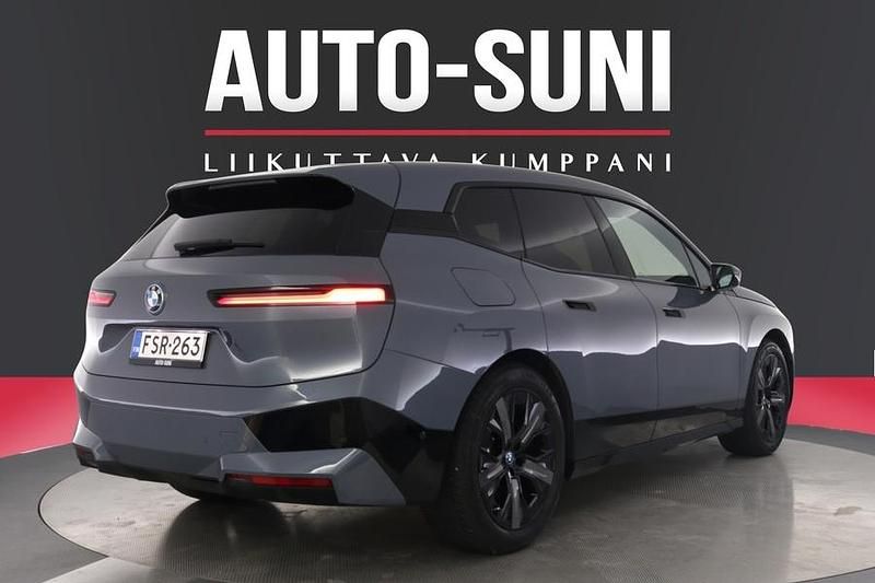 Käytetty BMW iX Comfort Edition 239 kW (326 HP) 2023 Katumaasturi
