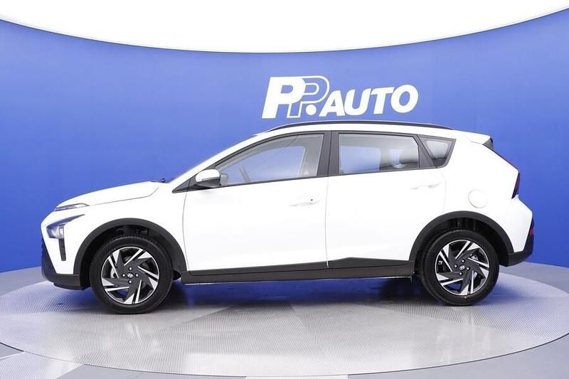 Valkoinen Käytetty 2022 Hyundai Bayon Comfort Katumaasturi | 14 970 € (Hieman kallis) - Kuva 1/3